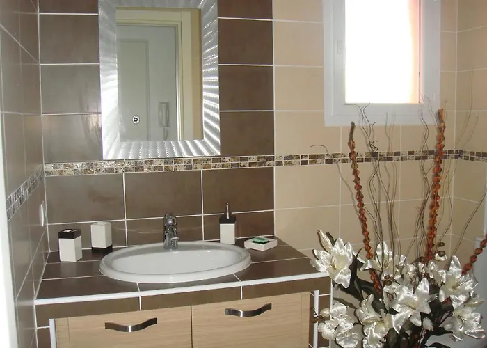 Climatise Classe 2 Etoiles LʼÎle-Rousse