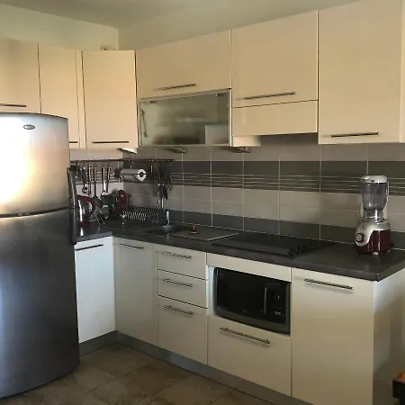 Climatise Classe 2 Etoiles Apartamento LʼÎle-Rousse